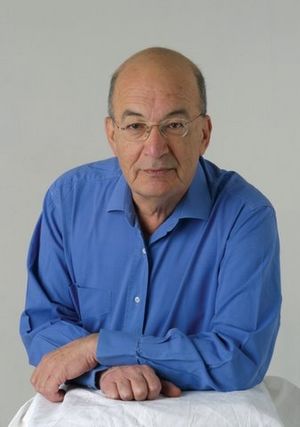 Yossi Sarid.JPG