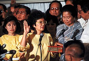 Corazon Aquino inauguration