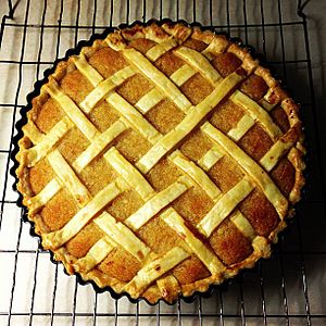 Mary Berry treacle tart (8131434026).jpg