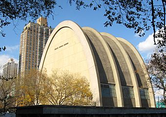 Asphalt Green arches jeh.JPG