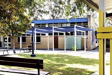 Bracken Ridge Hall courtyard (6274672680).jpg