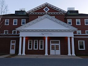 Dana Chemistry Hall Bates college