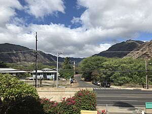 View of Mākaha Valley