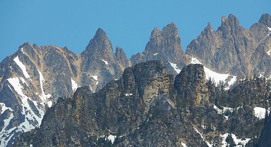 Snagtooth Ridge, Dog Tooth, Red Tooth, Cedar Tooth