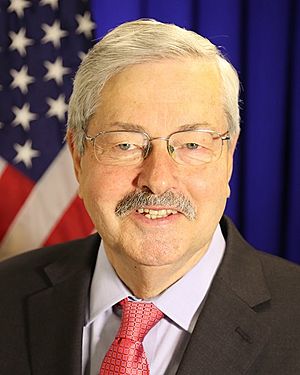 Terry Branstad official photo.jpg