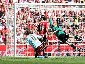 Wade Elliott's 2009 Championship play-off Final Goal