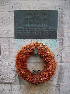 Berlin-Bendlerblock-Tafel-2007