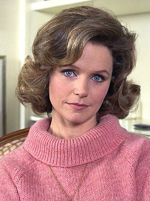 Lee Ann Remick, London, 1974.jpg