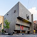 MET Breuer (48377070386)