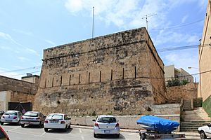 Malta - Marsaxlokk - Triq it-Torri Vendome - Vendôme Tower 01 ies