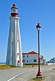 Pointe-au-Père Lighthouse, accessory building and streetlight