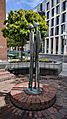 The Kiss sculpture, Dublin.jpg