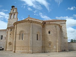 Valladolid monasterio Retuerta 01 lou