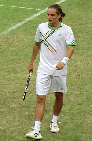 Alexandr Dolgopolov in Halle (2011-06-06)