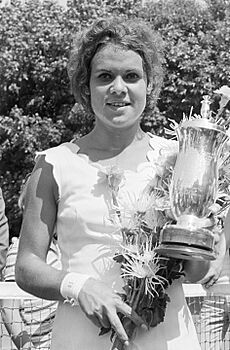 Evonne Goolagong 1971