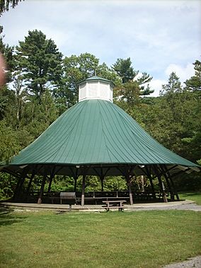 MASP carousel pavilion 2.JPG