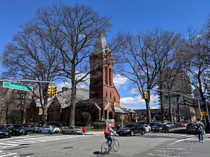 Reformed Dutch Church of Flushing (Bowne Street Community Church) 20190410 120534