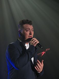 Sam Smith 2 (15425586230)