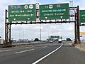 2020-07-07 16 48 17 View north along Interstate 95 (New Jersey Turnpike) the split between the New Jersey Turnpike Eastern Spur and New Jersey Turnpike Western Spur in Newark, Essex County, New Jersey