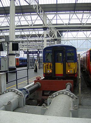 455706 at London Waterloo