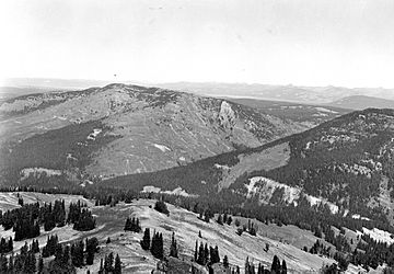 BarlowPeakYNP1967.jpg