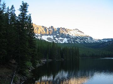 Lower Strawberry Lake.jpg