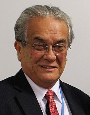 Tony deBrum.jpg