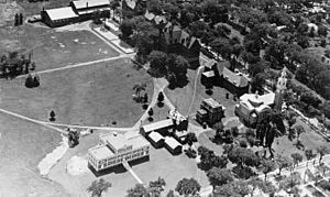 UniversityRowRearAerial 1931