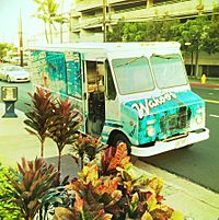 Wahoos Lunch Van