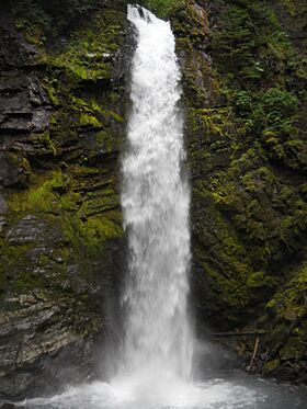 Wells Creek Falls.JPG