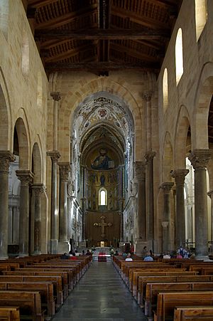 Cefalu Cathedral interior BW 2012-10-11 12-07-53