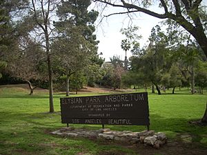 Chavez-ravine-arboretum-sign.jpg