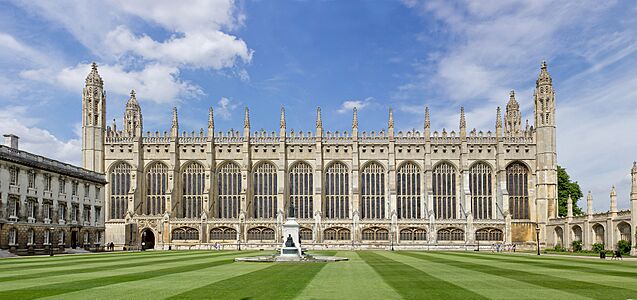 20130808 Kings College Chapel 01