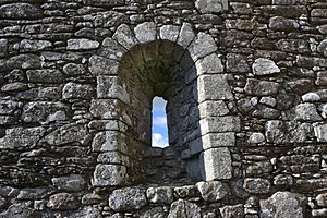 Aghowle Church, Window Detail