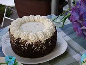 Chocolate ice cream cake Groom's