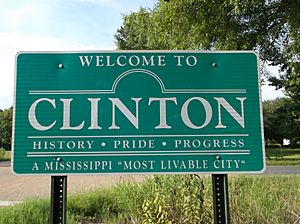 ClintonMSWelcomeSign.jpg