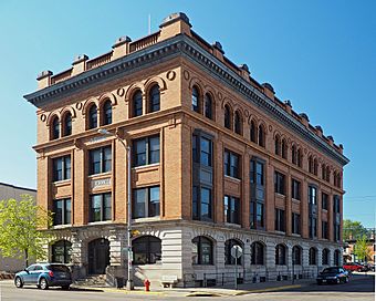 Grain & Lumber Exchange Building.jpg