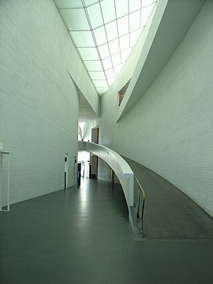 Kiasma entrance hy