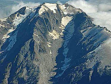 Mt Adams from SE.jpg