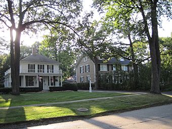 Oakwood Ave Houses.JPG