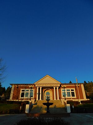 Vernetta Smith Timberland Library