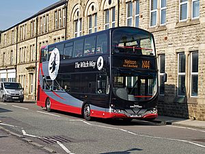 Pendle Travel Limited 2755 PJ05 ZWB Jane Bulcock