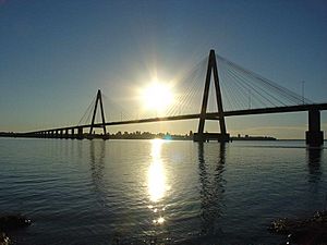 International bridge that connects Encarnación, (Paraguay), Posadas (Argentina)