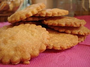 Sablés au parmesan et au poivre vert.jpg