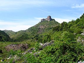 Approche de la citadelle (1082440467).jpg