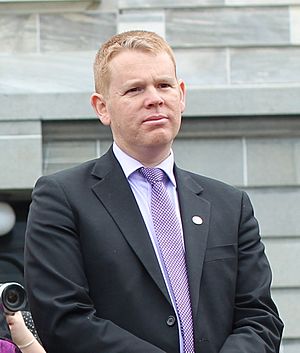 Chris Hipkins in 2018 at NZEI Te Riu Roa strike rally