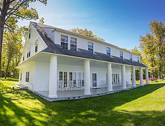 Hebard-Ford Summer Home.jpg