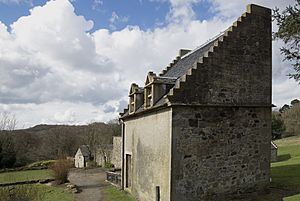 Muiravonside Dovecote