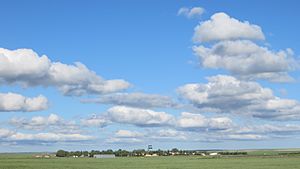 Acadia Valley, Alberta (9544306976).jpg