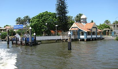 Bulimba ferry wharf.jpg